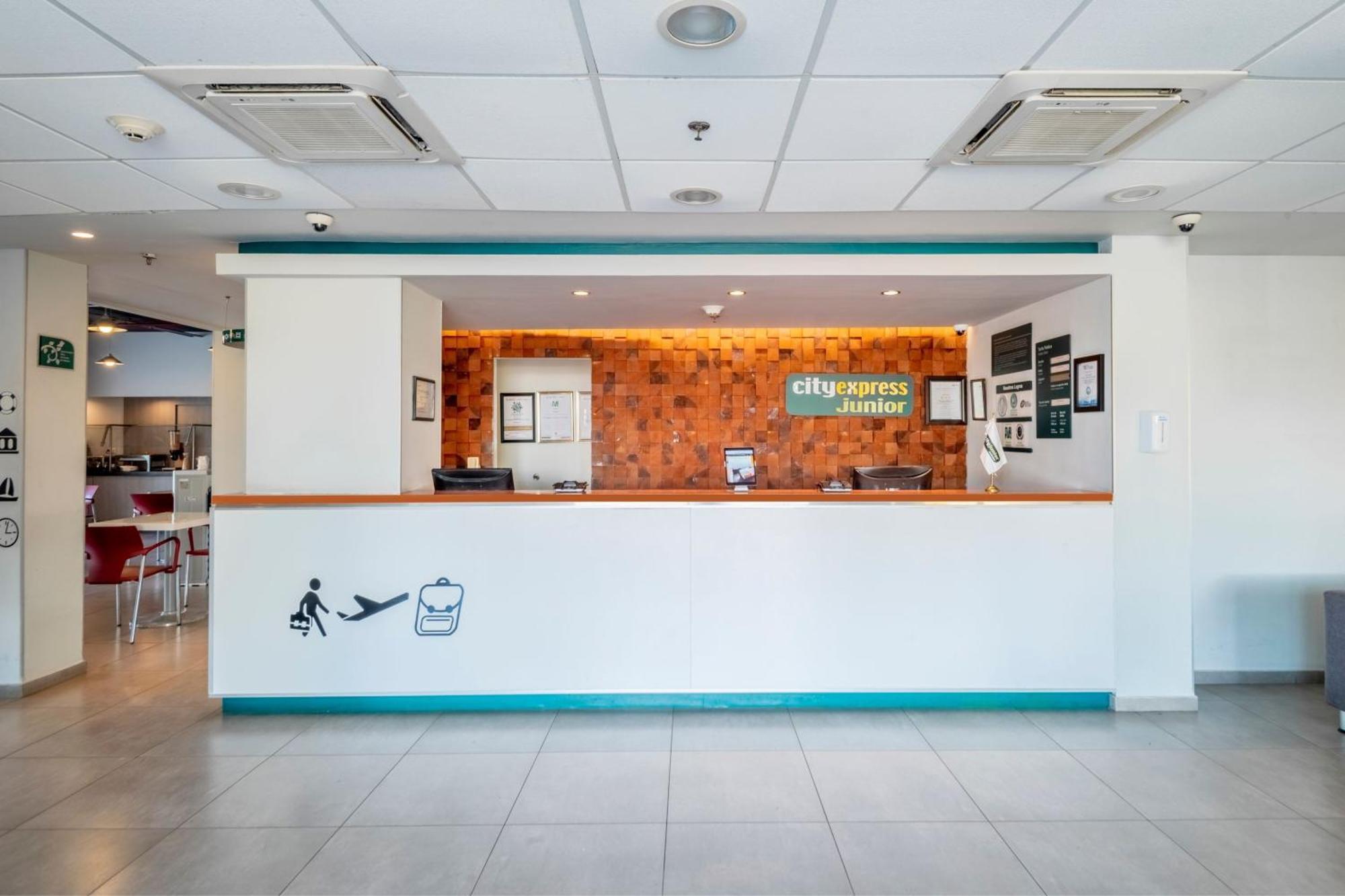 City Express Junior By Marriott Merida Altabrisa Extérieur photo