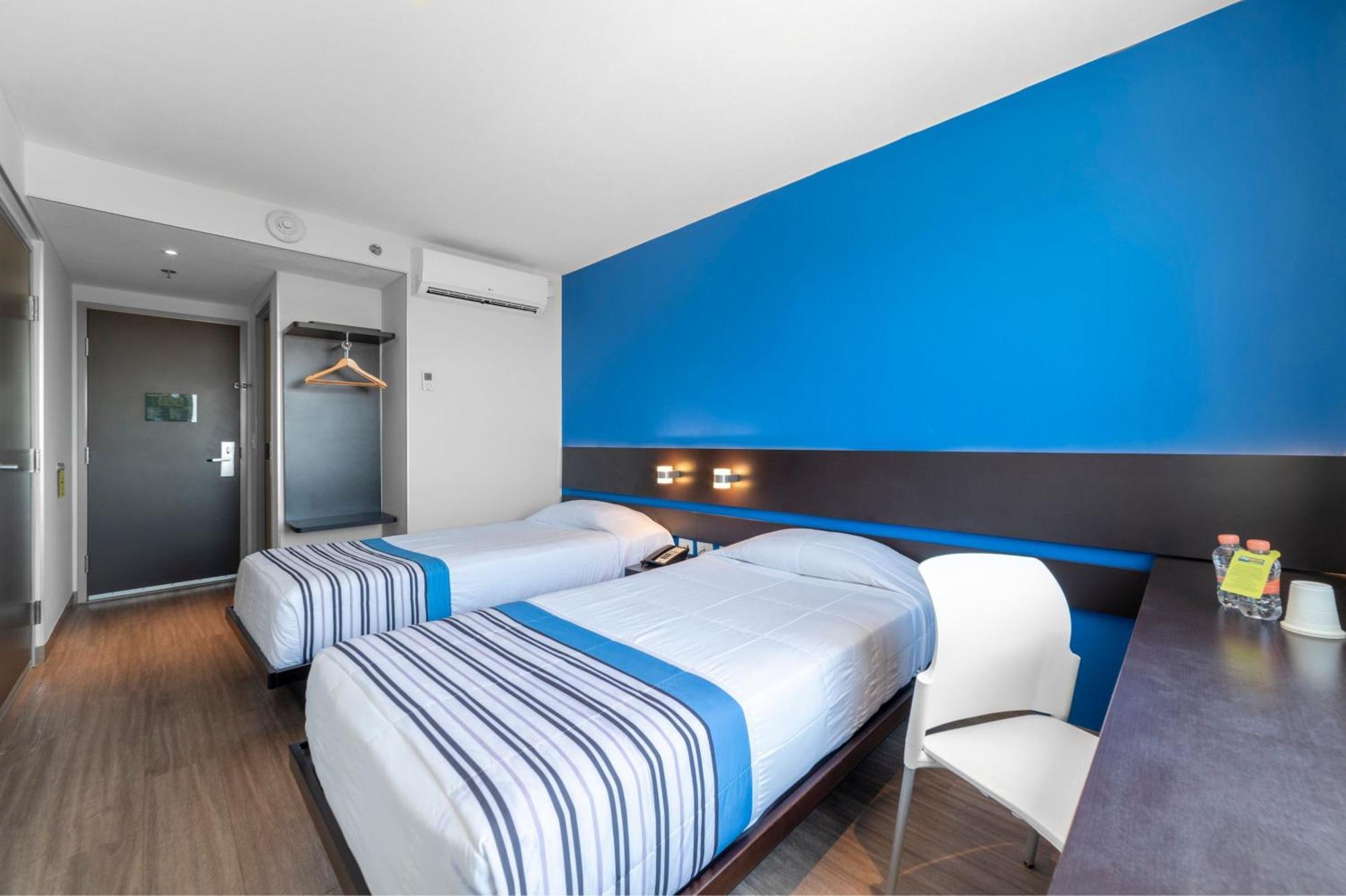 City Express Junior By Marriott Merida Altabrisa Extérieur photo